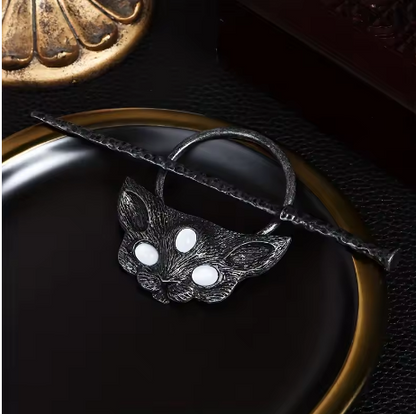 Evil Fox Hair Pin